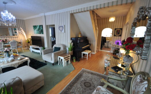 2 Bedroom House – Kingsbury